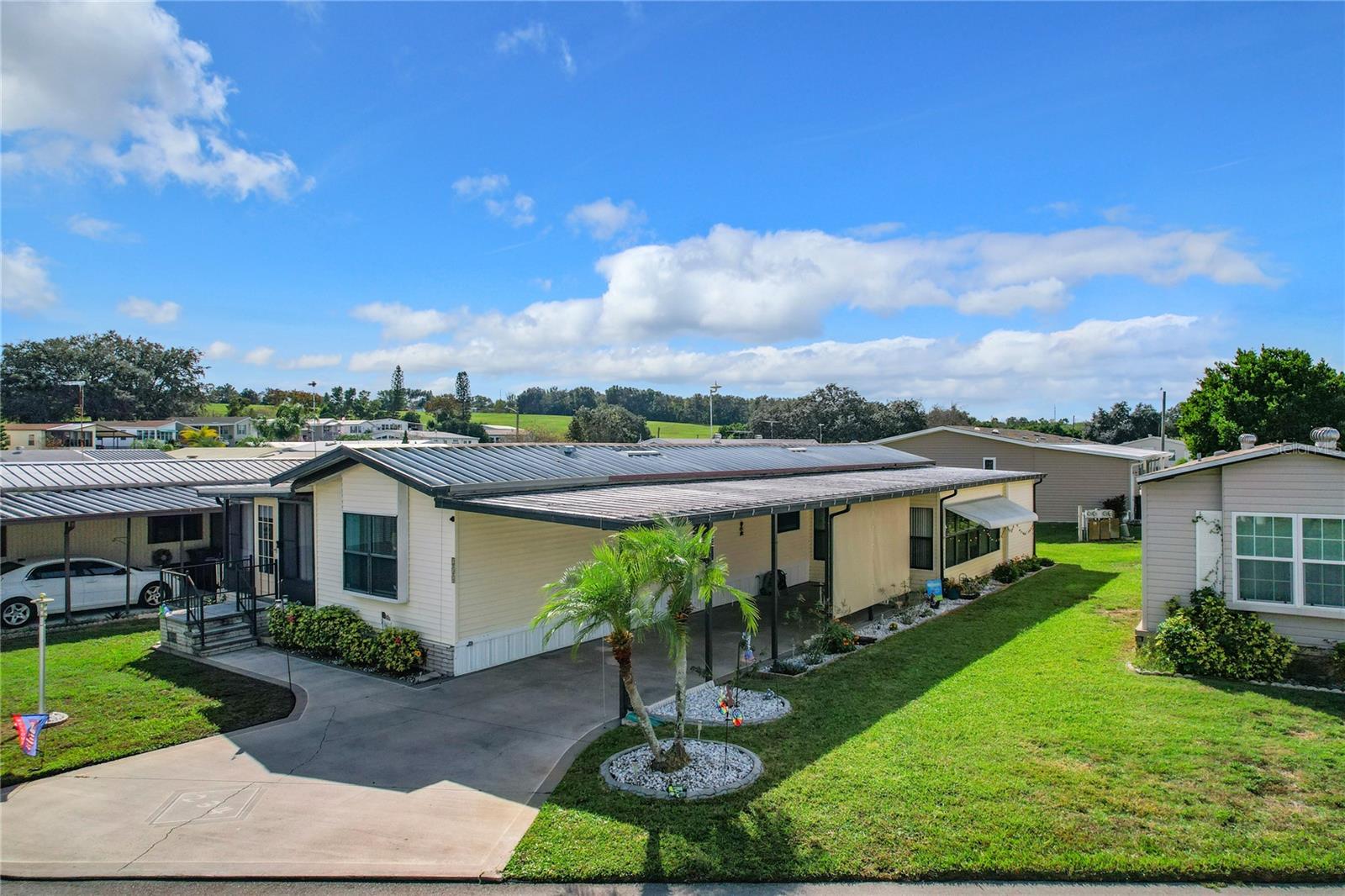 TWIN FOUNTAINS INC A CONDO MHP - Residential