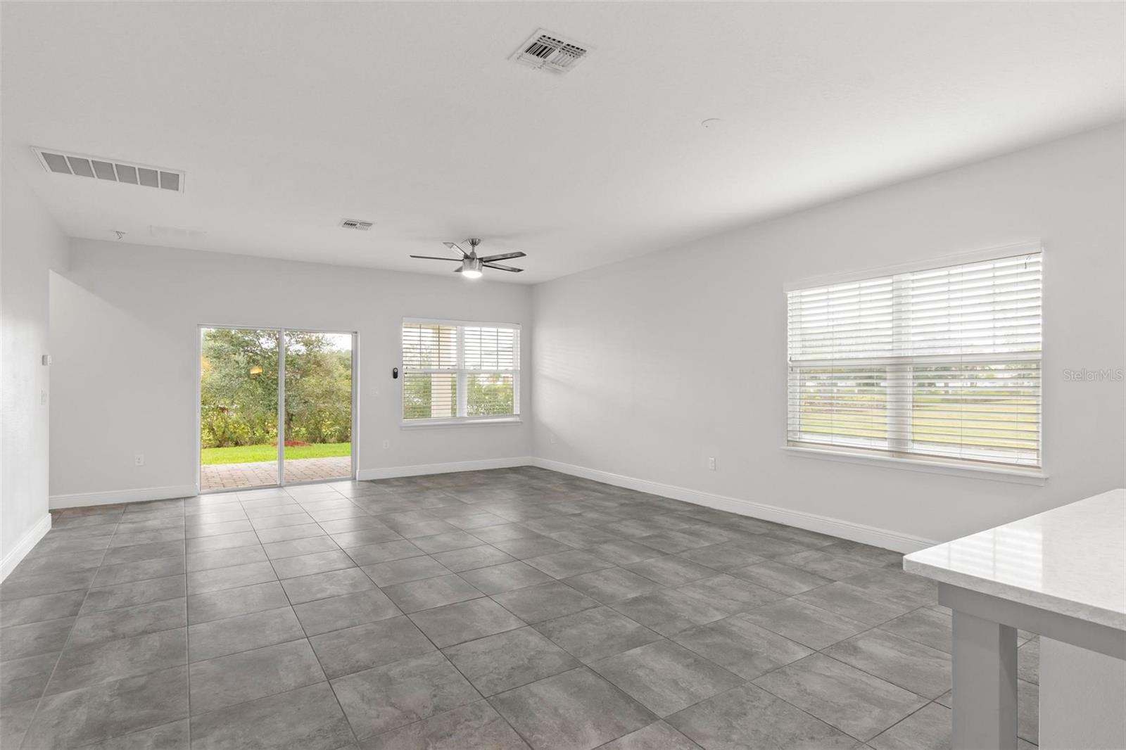 WESTPORT RESERVE - Residential