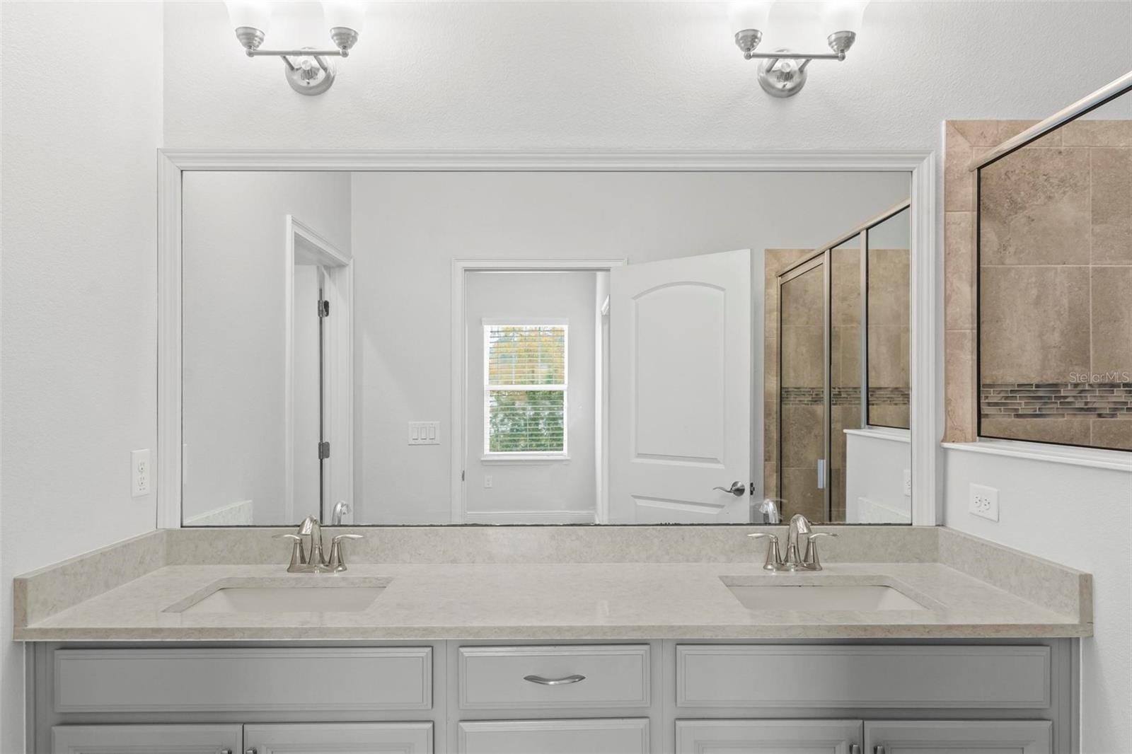 WESTPORT RESERVE - Residential