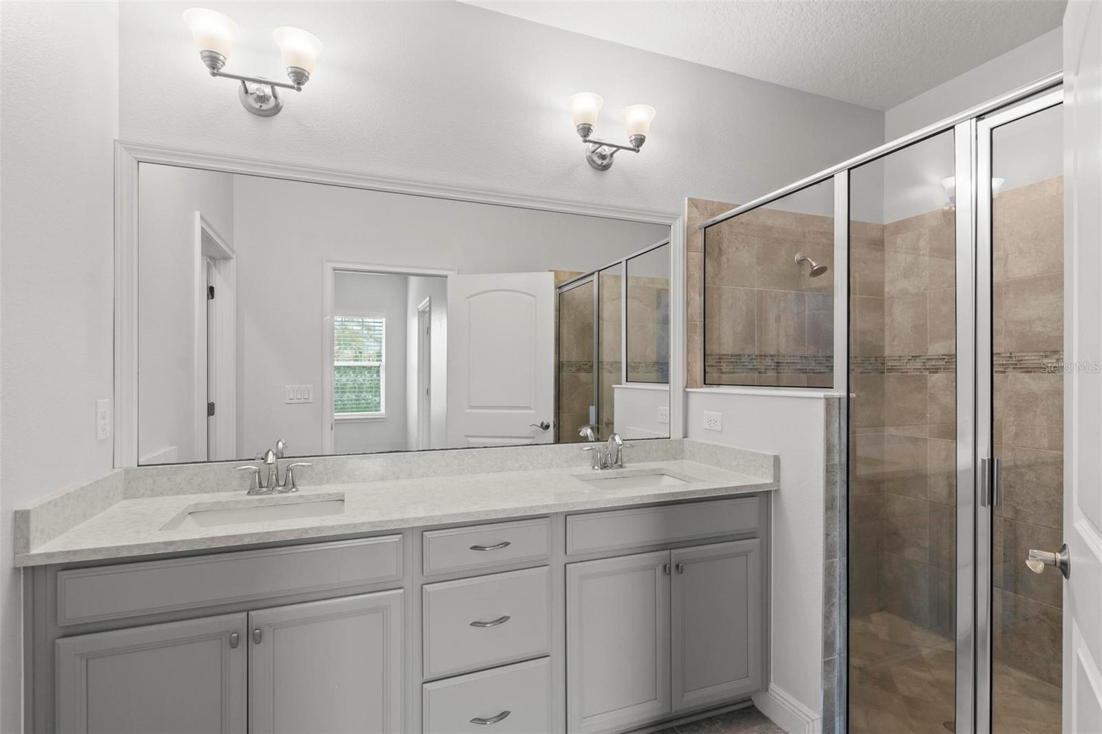 WESTPORT RESERVE - Residential