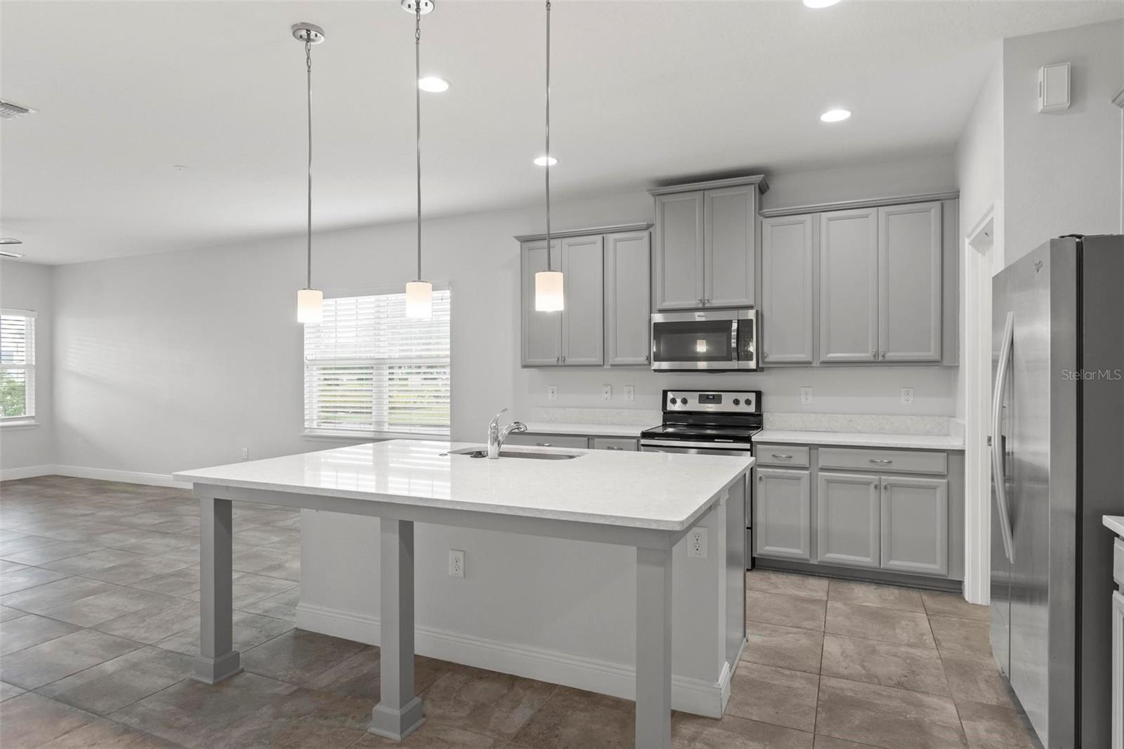 WESTPORT RESERVE - Residential