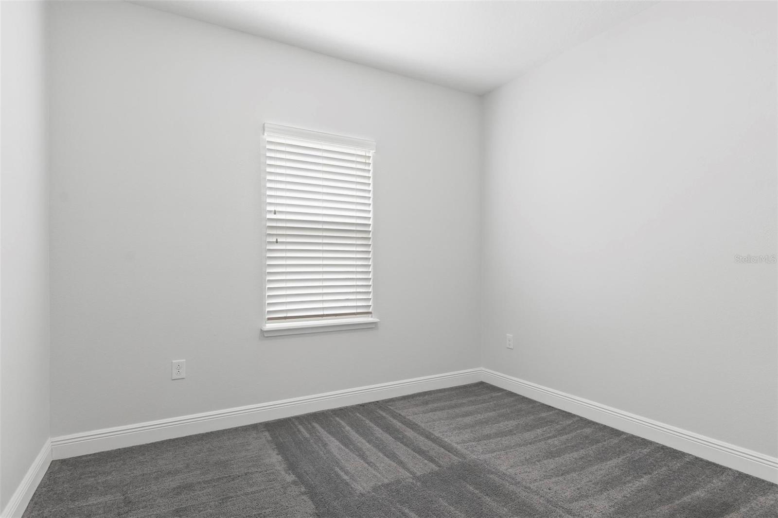 WESTPORT RESERVE - Residential