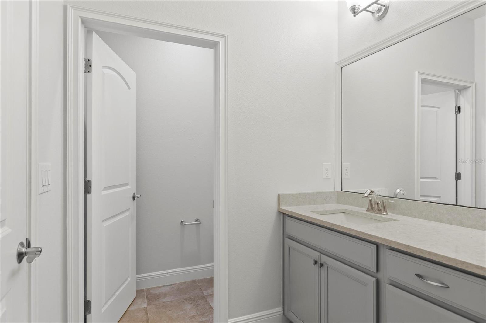 WESTPORT RESERVE - Residential