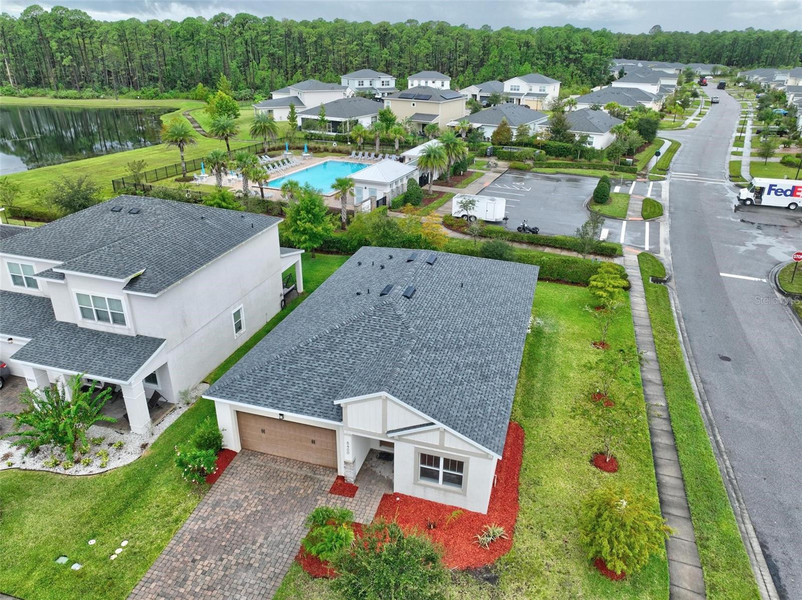 WESTPORT RESERVE - Residential