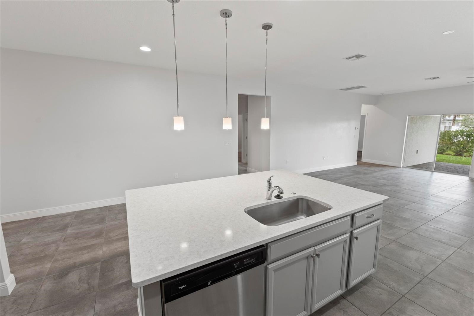 WESTPORT RESERVE - Residential