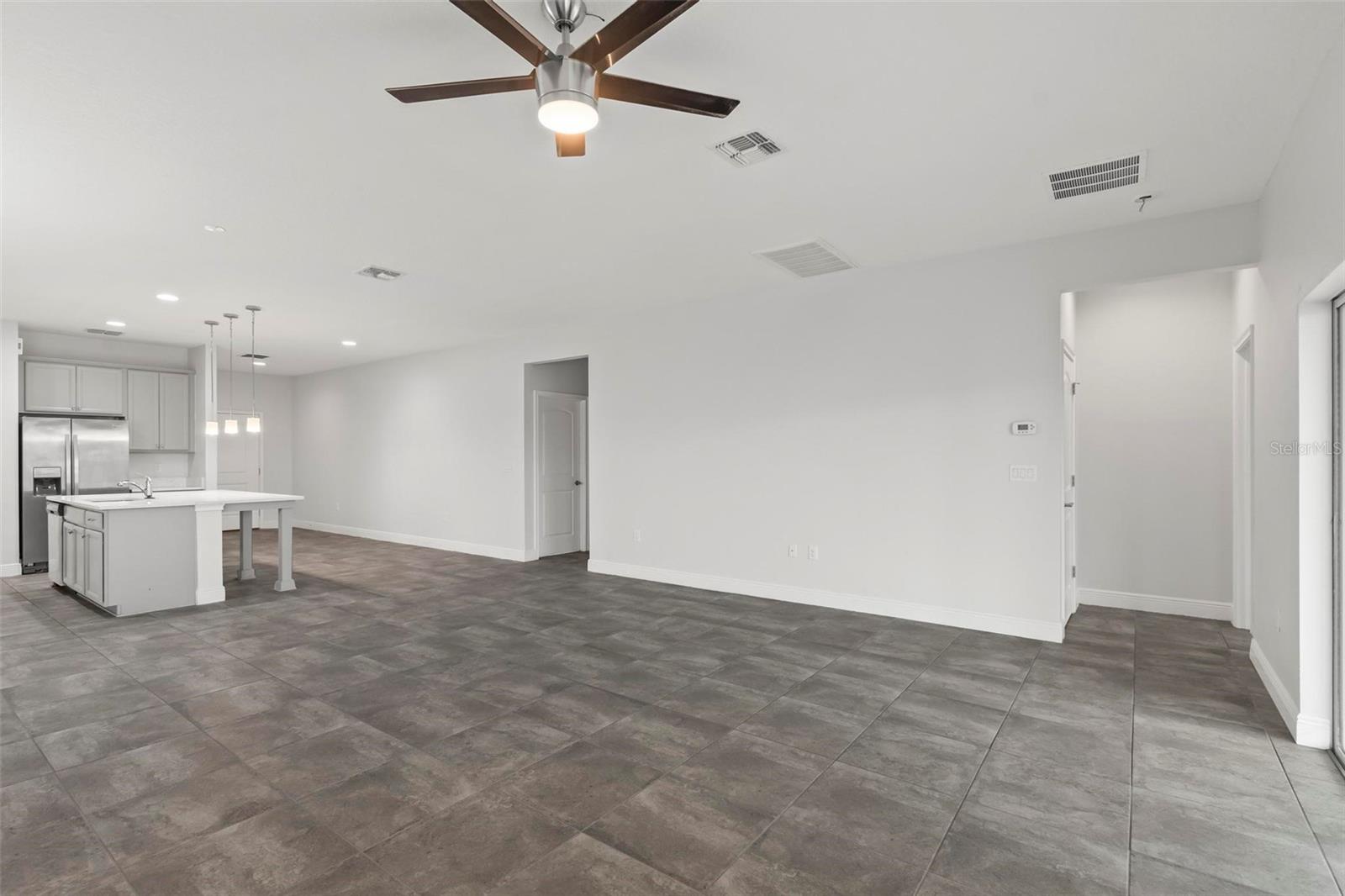 WESTPORT RESERVE - Residential