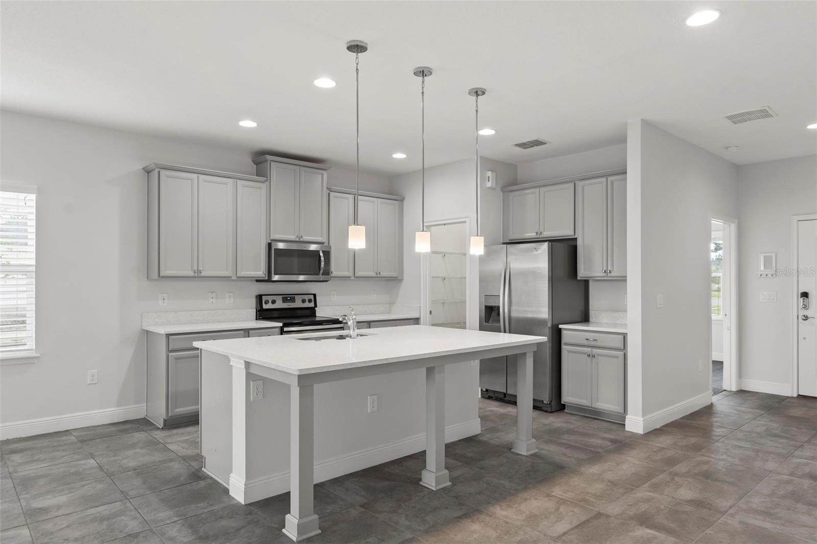 WESTPORT RESERVE - Residential