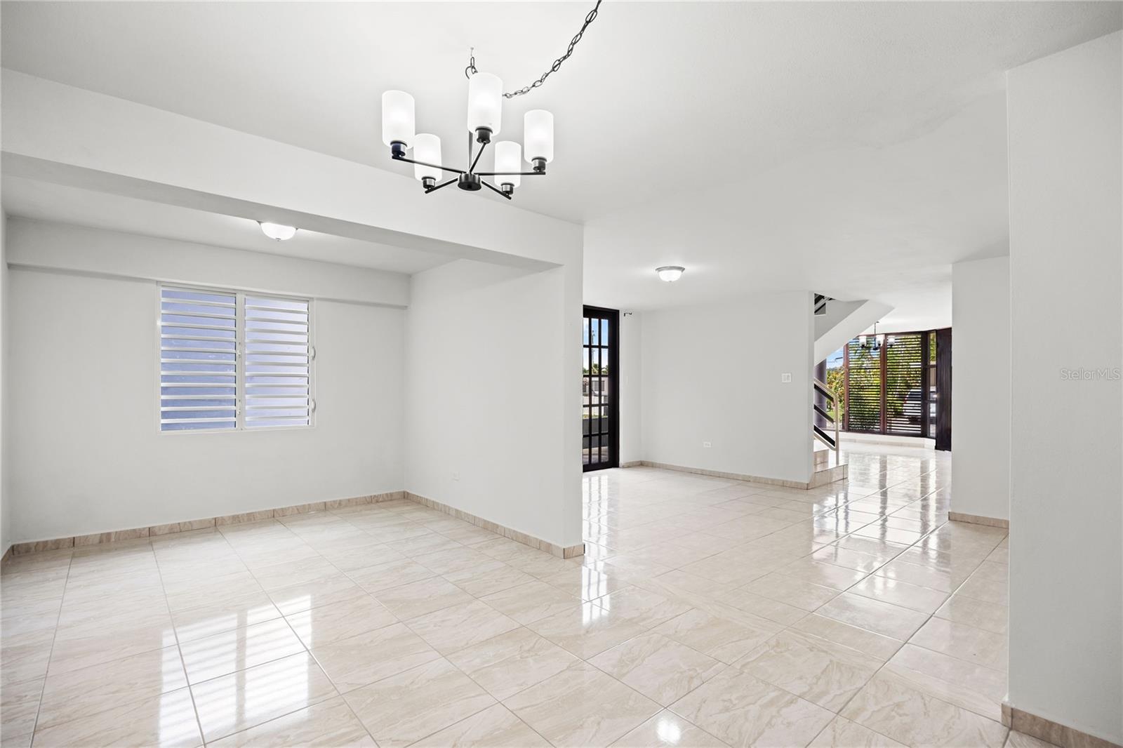 AMPLICIÓN ALTO APOLO - Residential