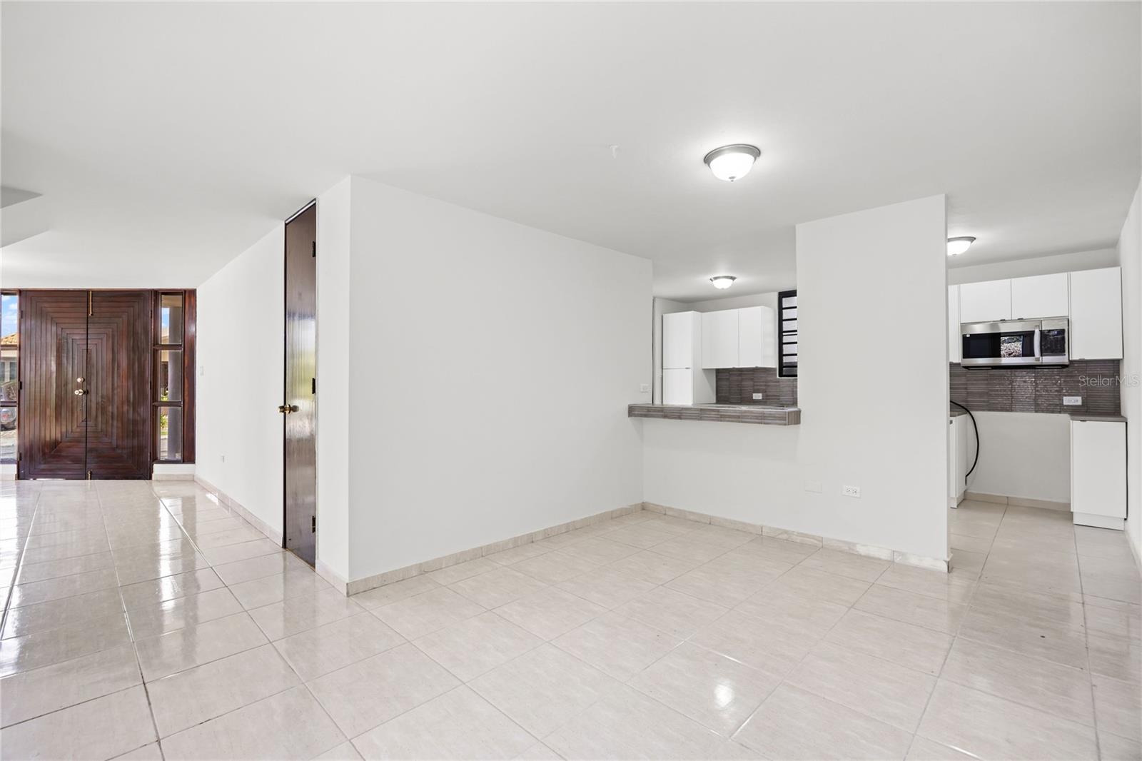 AMPLICIÓN ALTO APOLO - Residential