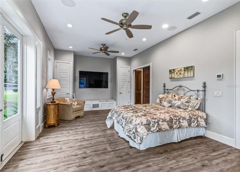 Tiny photo for 402 SW 127th Place, Ocala, FL 34473 (MLS # OM730520)