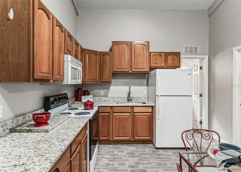 Tiny photo for 402 SW 127th Place, Ocala, FL 34473 (MLS # OM730520)