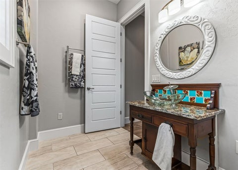Tiny photo for 402 SW 127th Place, Ocala, FL 34473 (MLS # OM730520)