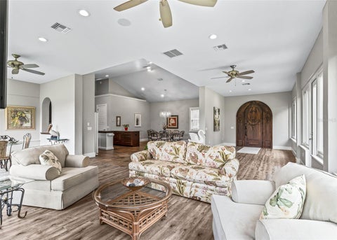 Tiny photo for 402 SW 127th Place, Ocala, FL 34473 (MLS # OM730520)