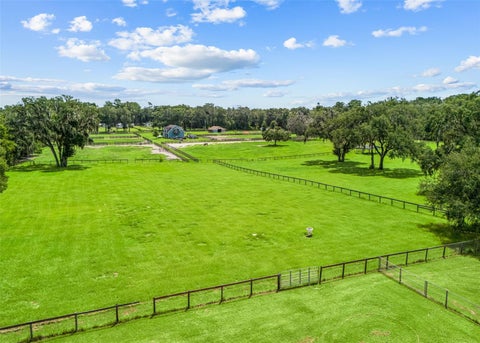 Tiny photo for 402 SW 127th Place, Ocala, FL 34473 (MLS # OM730520)