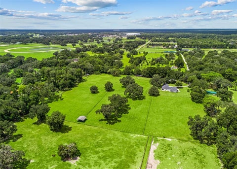 Tiny photo for 402 SW 127th Place, Ocala, FL 34473 (MLS # OM730520)