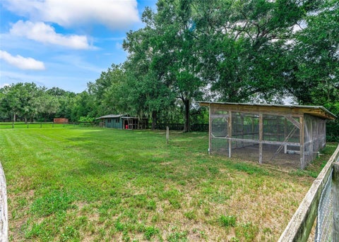 Tiny photo for 402 SW 127th Place, Ocala, FL 34473 (MLS # OM730520)