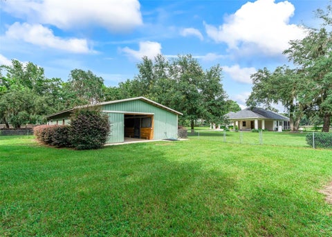 Tiny photo for 402 SW 127th Place, Ocala, FL 34473 (MLS # OM730520)