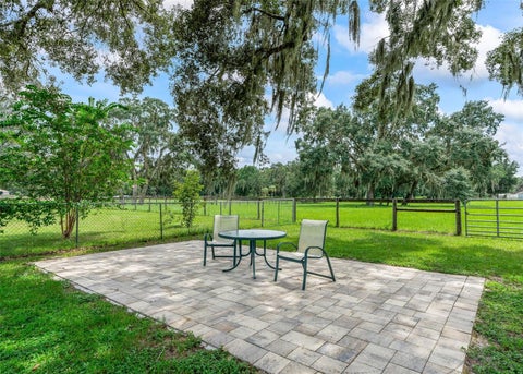 Tiny photo for 402 SW 127th Place, Ocala, FL 34473 (MLS # OM730520)