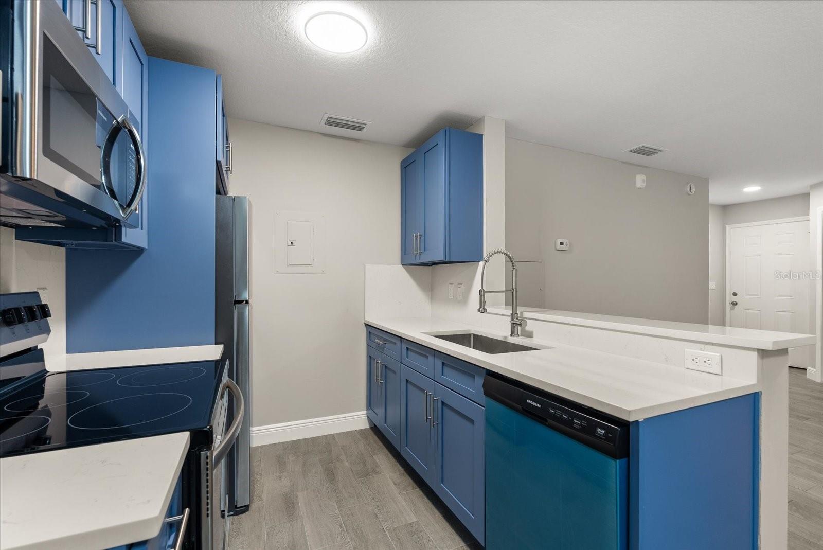 REGENCY PARK AT LAKE MARY A CONDO - Residential