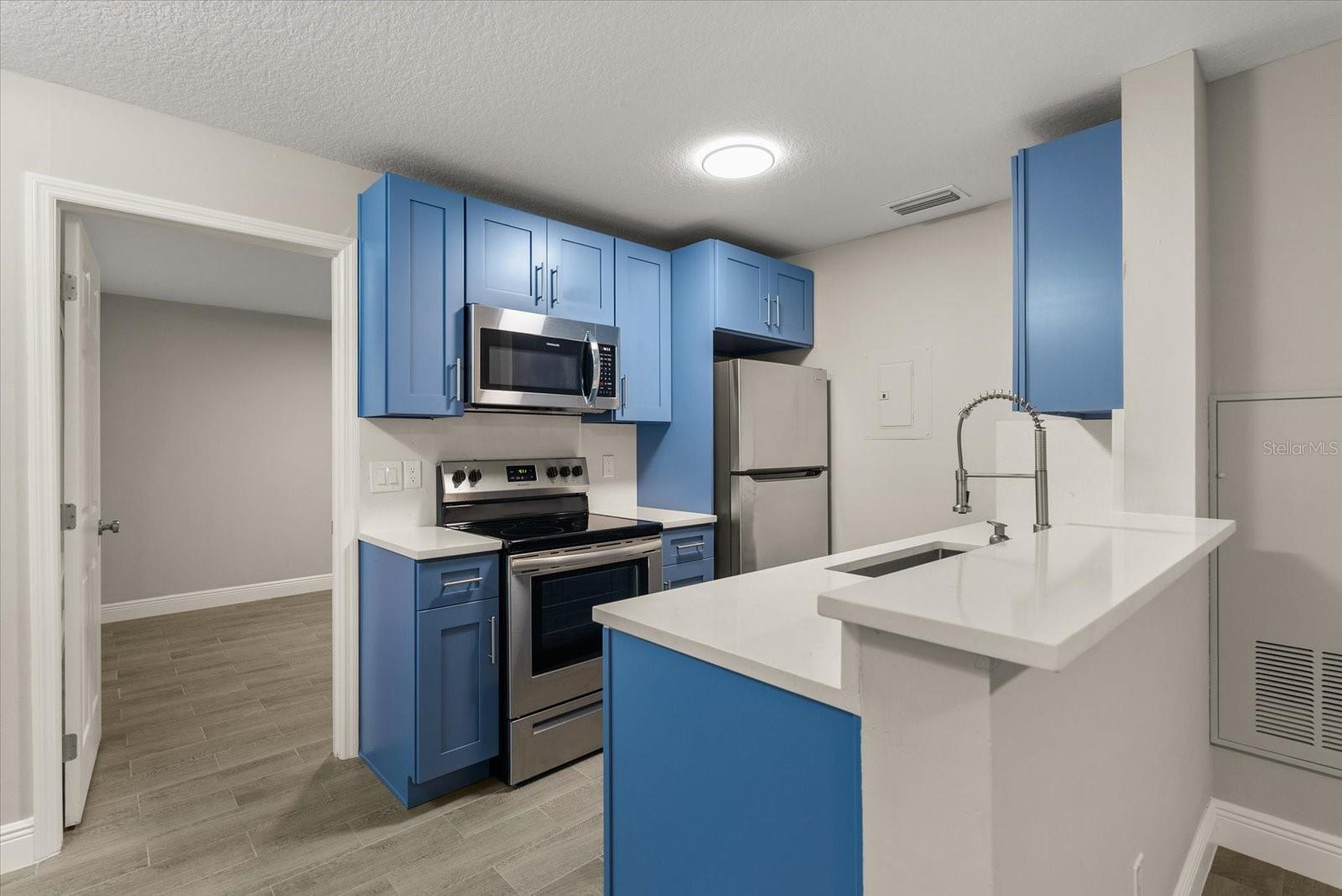 REGENCY PARK AT LAKE MARY A CONDO - Residential