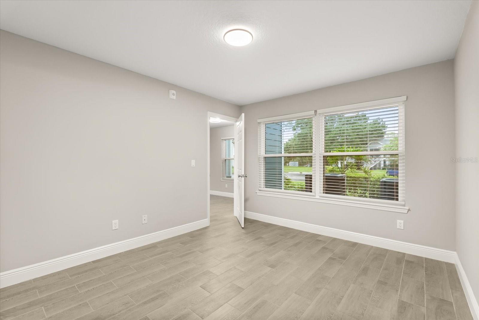 REGENCY PARK AT LAKE MARY A CONDO - Residential