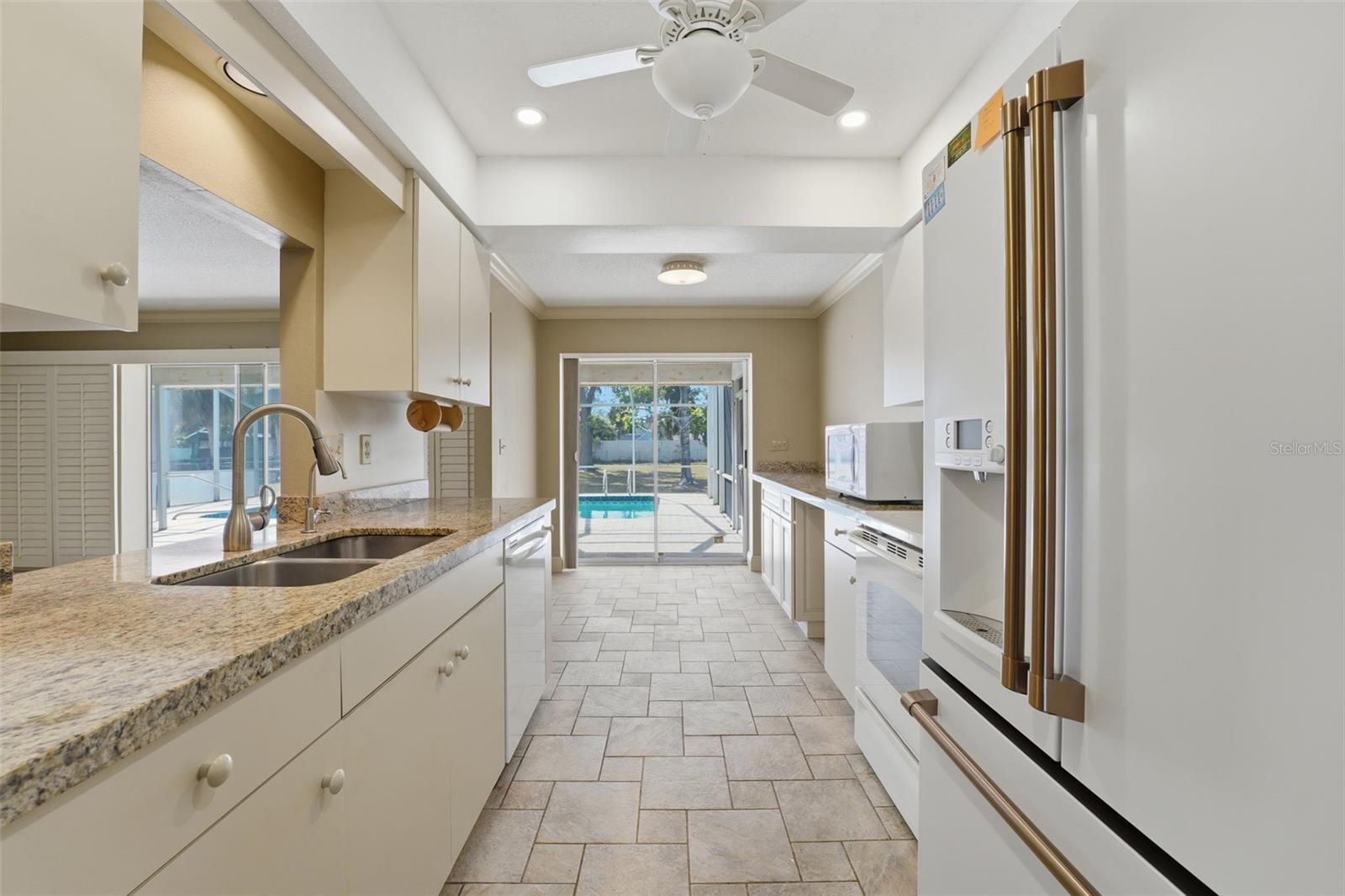 MISSION VALLEY ESTATE SEC A - Residential