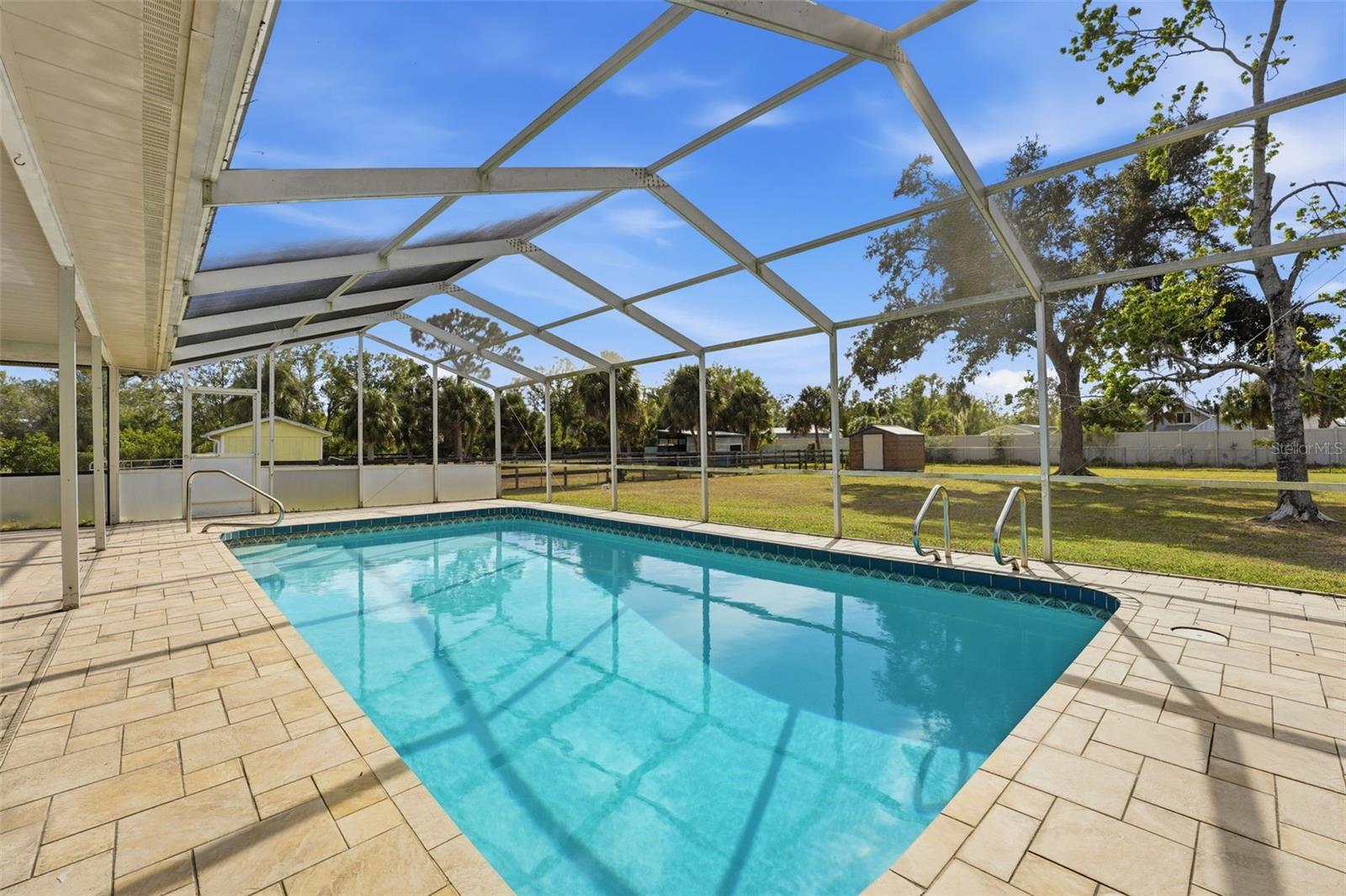 MISSION VALLEY ESTATE SEC A - Residential