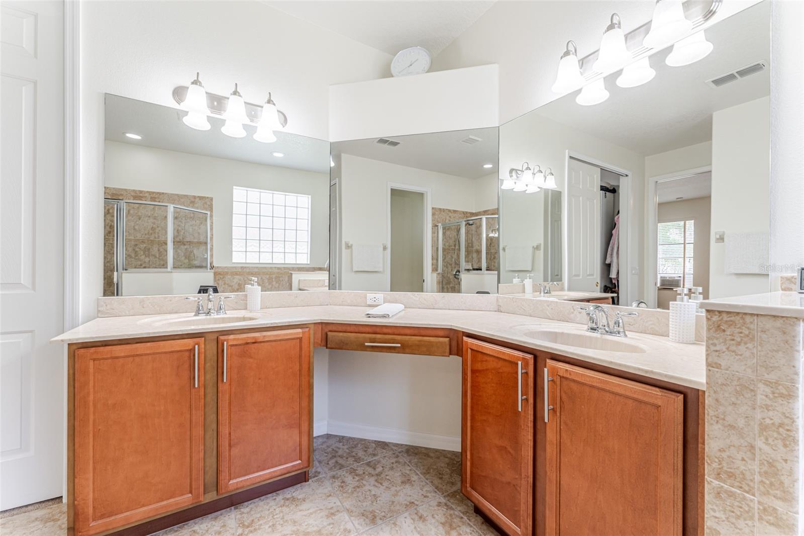 OAKHURST GOLF ESTATES - Residential