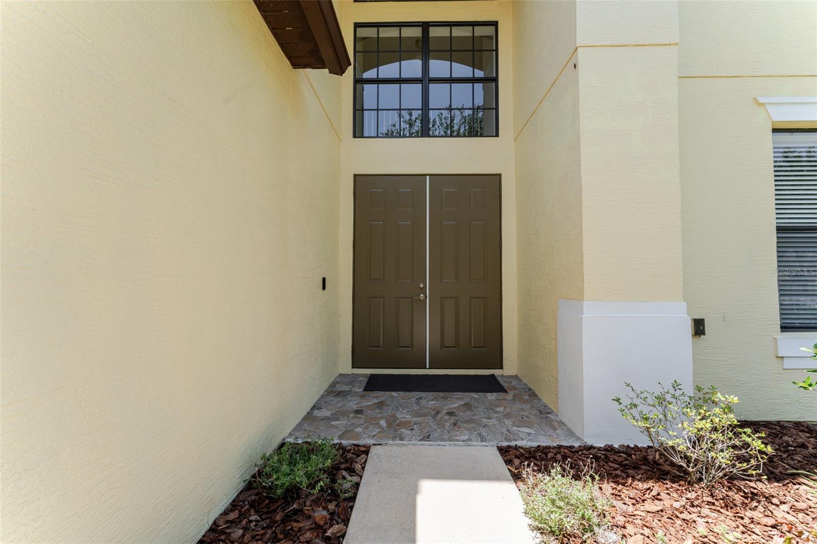 1778 WATERSIDE OAKS DRIVE