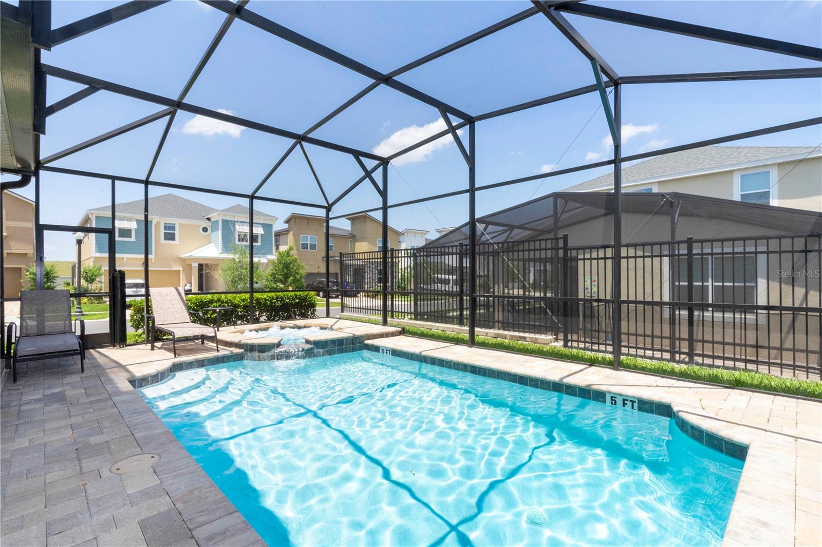 SOLARA RESORT - Residential