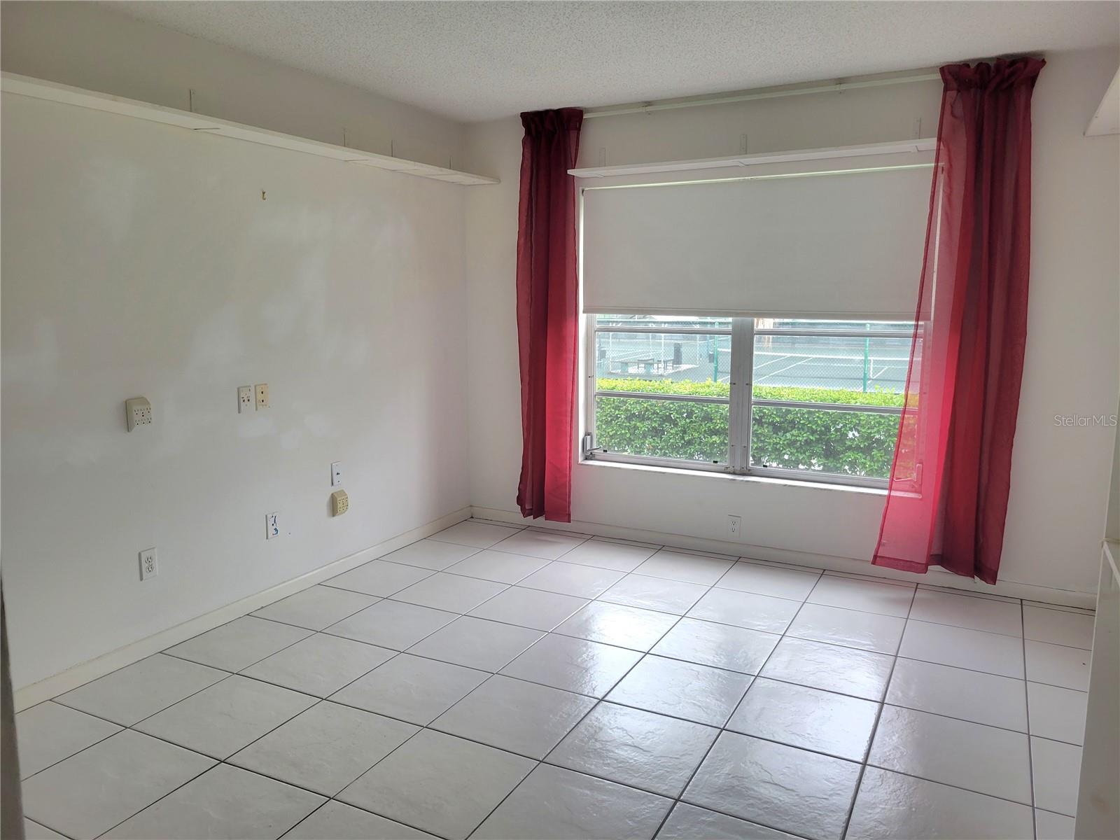 BRYNNWOOD CONDO 1 - Residential