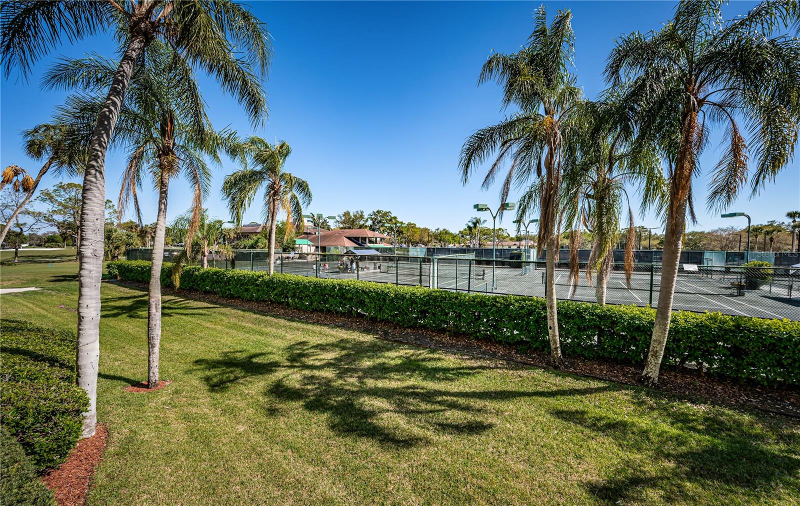BRYNNWOOD CONDO 1 - Residential