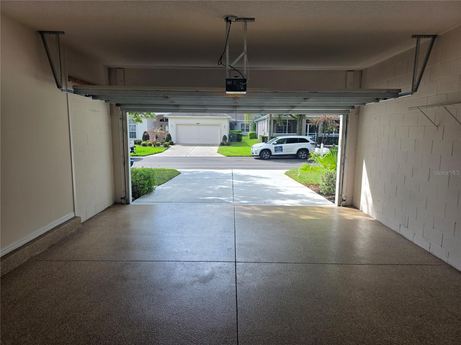 KINGS RIDGE - Residential