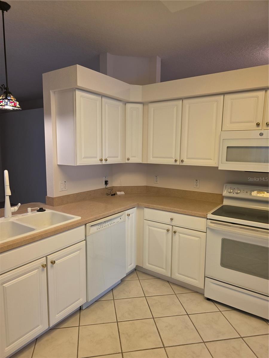 KINGS RIDGE - Residential