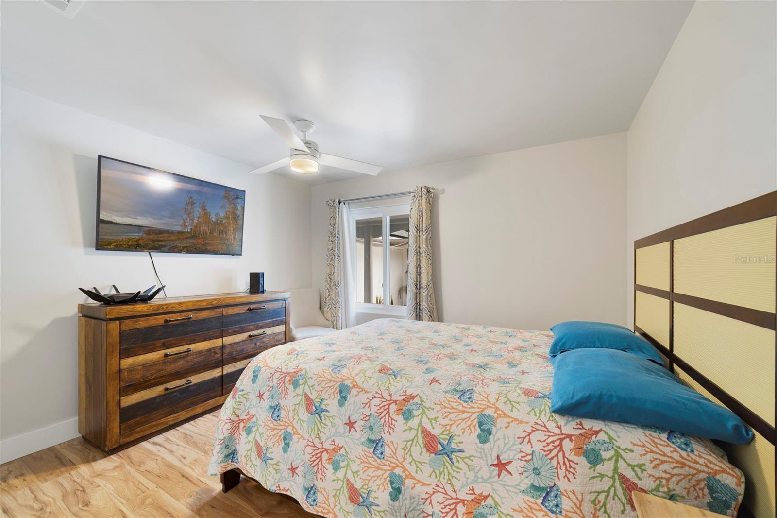 VILLAGE - Residential