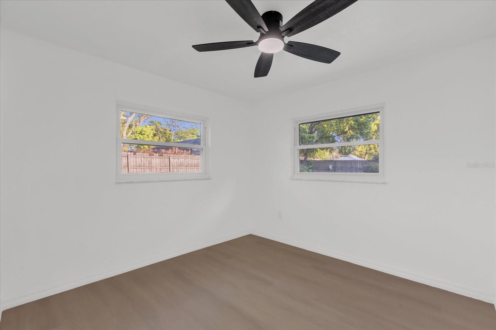 SLEEPY HOLLOW 1ST ADD - Residential