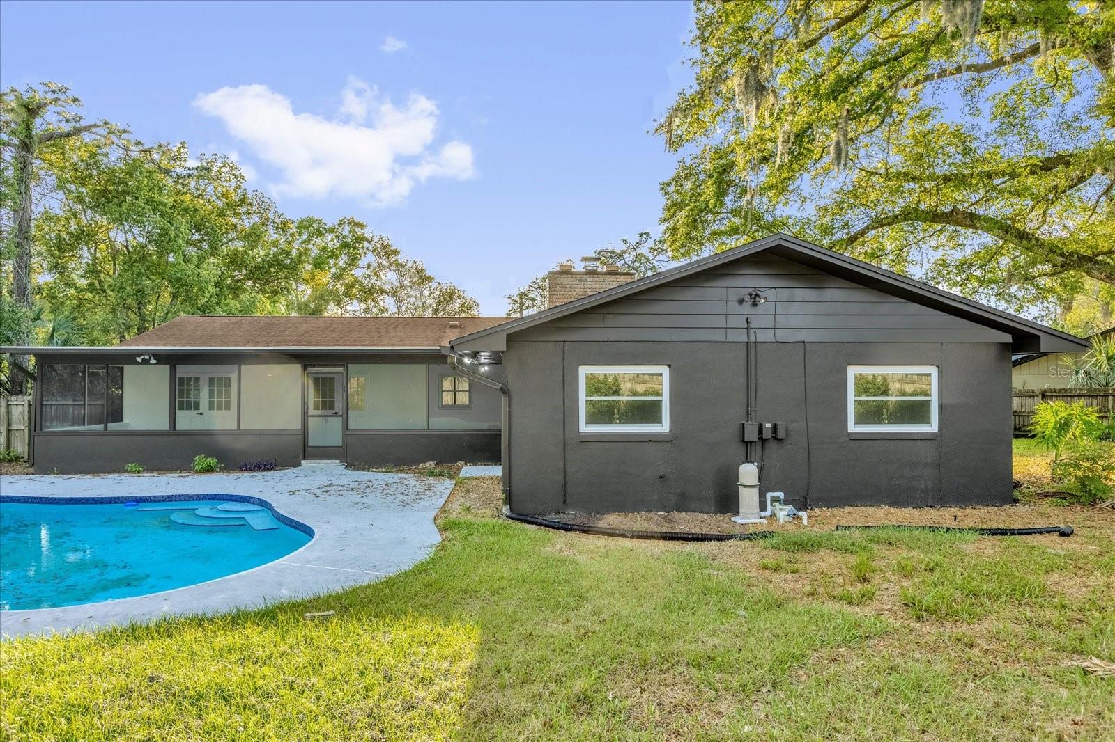 SLEEPY HOLLOW 1ST ADD - Residential