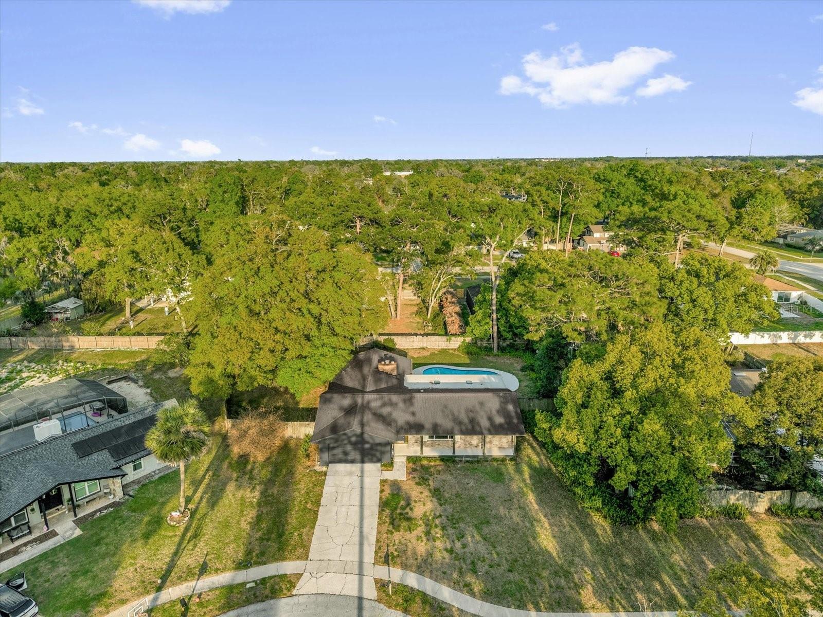 SLEEPY HOLLOW 1ST ADD - Residential