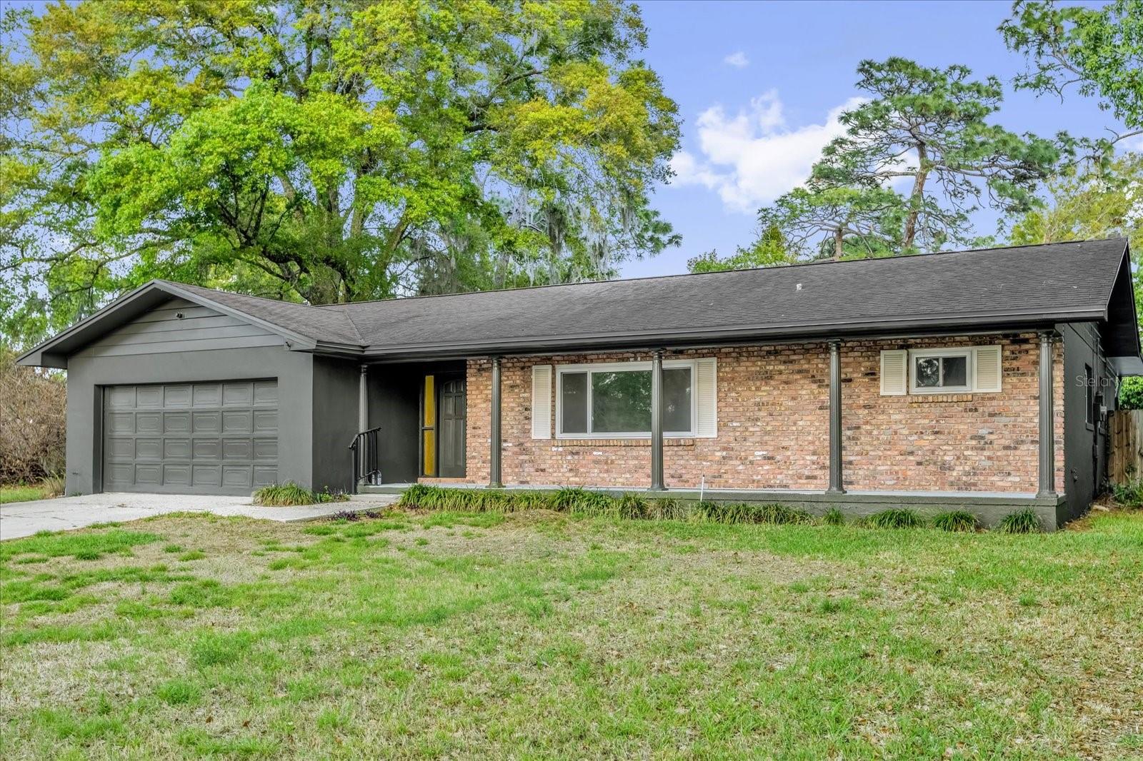 SLEEPY HOLLOW 1ST ADD - Residential