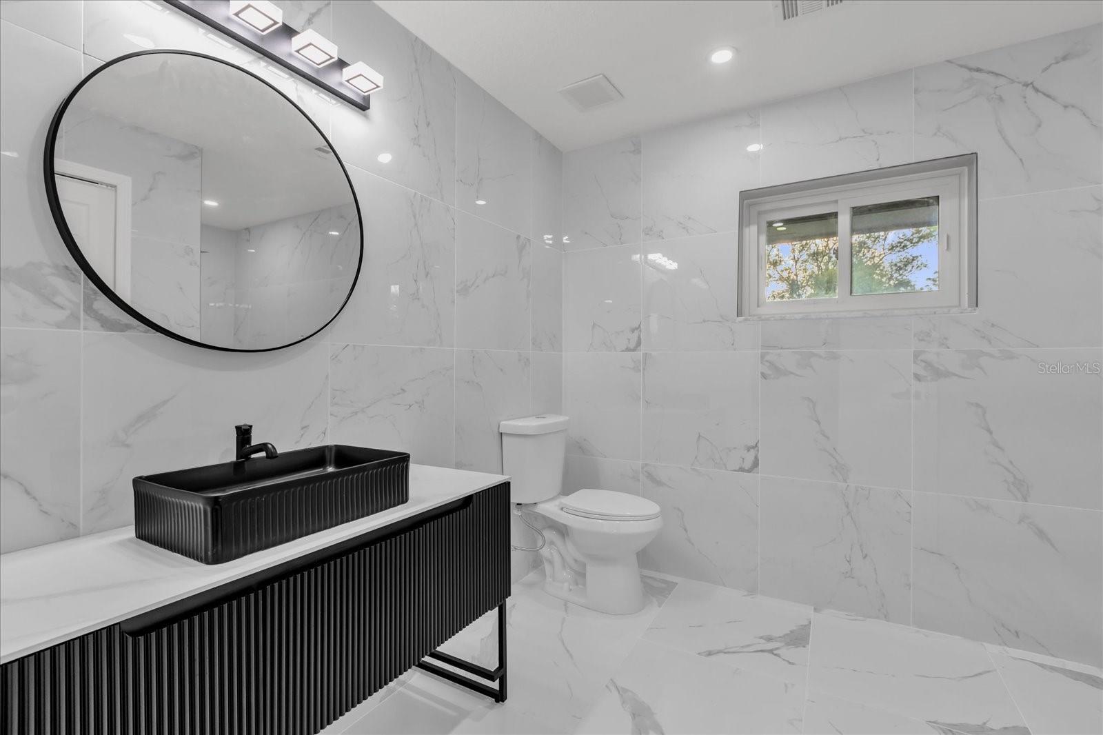 SLEEPY HOLLOW 1ST ADD - Residential