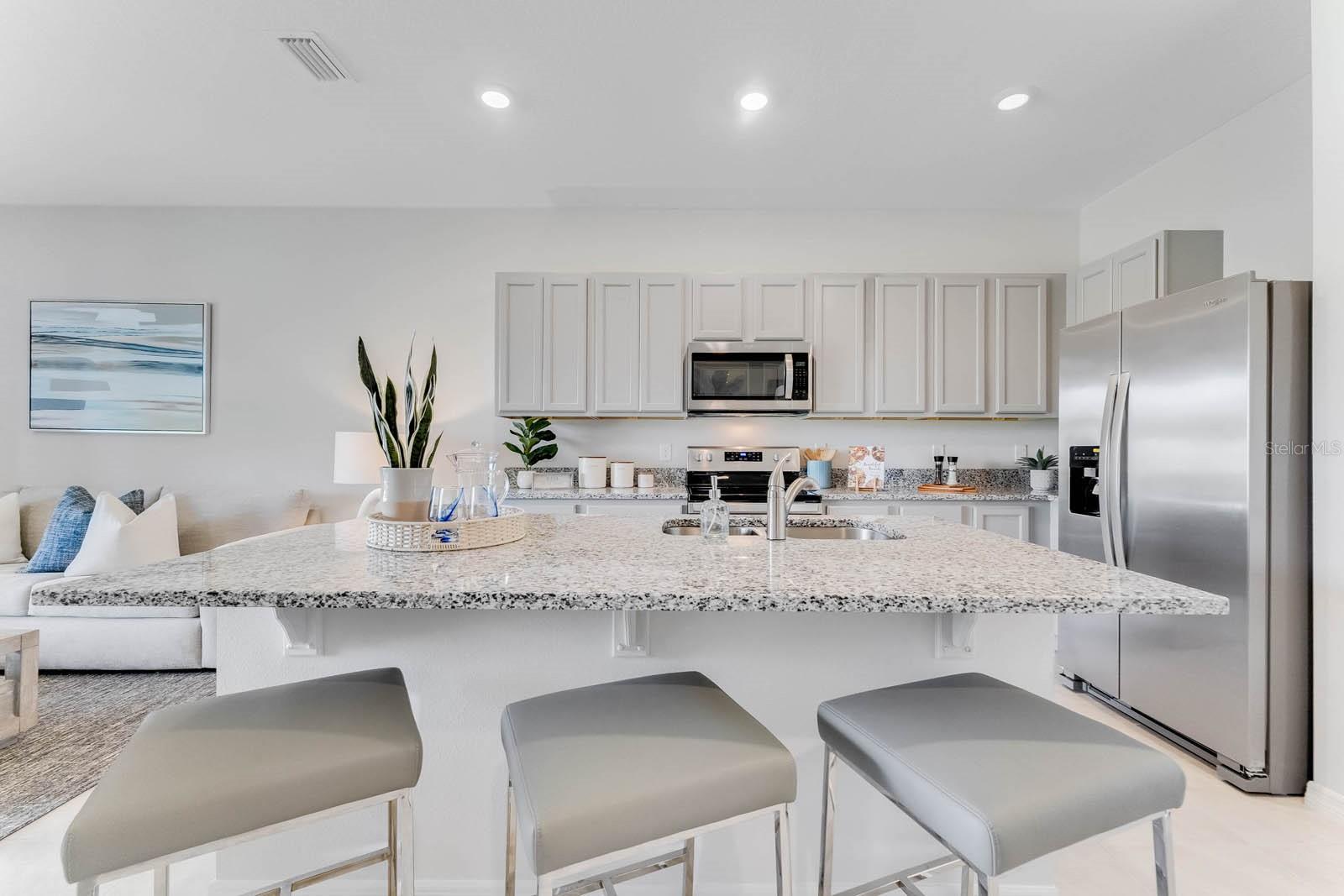 VENEZIA TOWNHOUSES - Residential