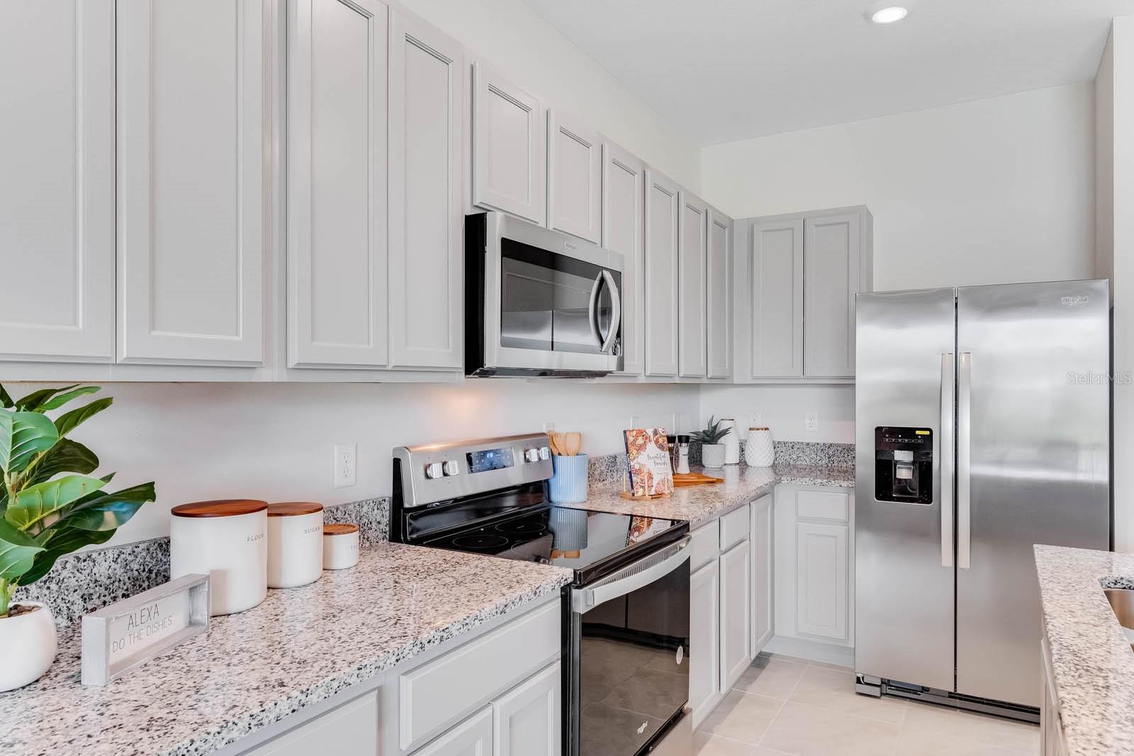 VENEZIA TOWNHOUSES - Residential