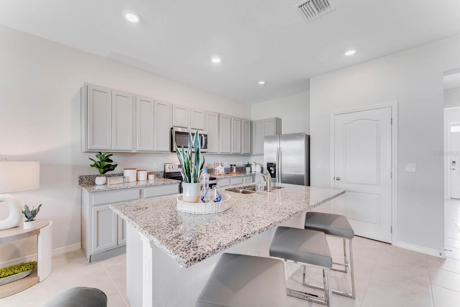 VENEZIA TOWNHOUSES - Residential