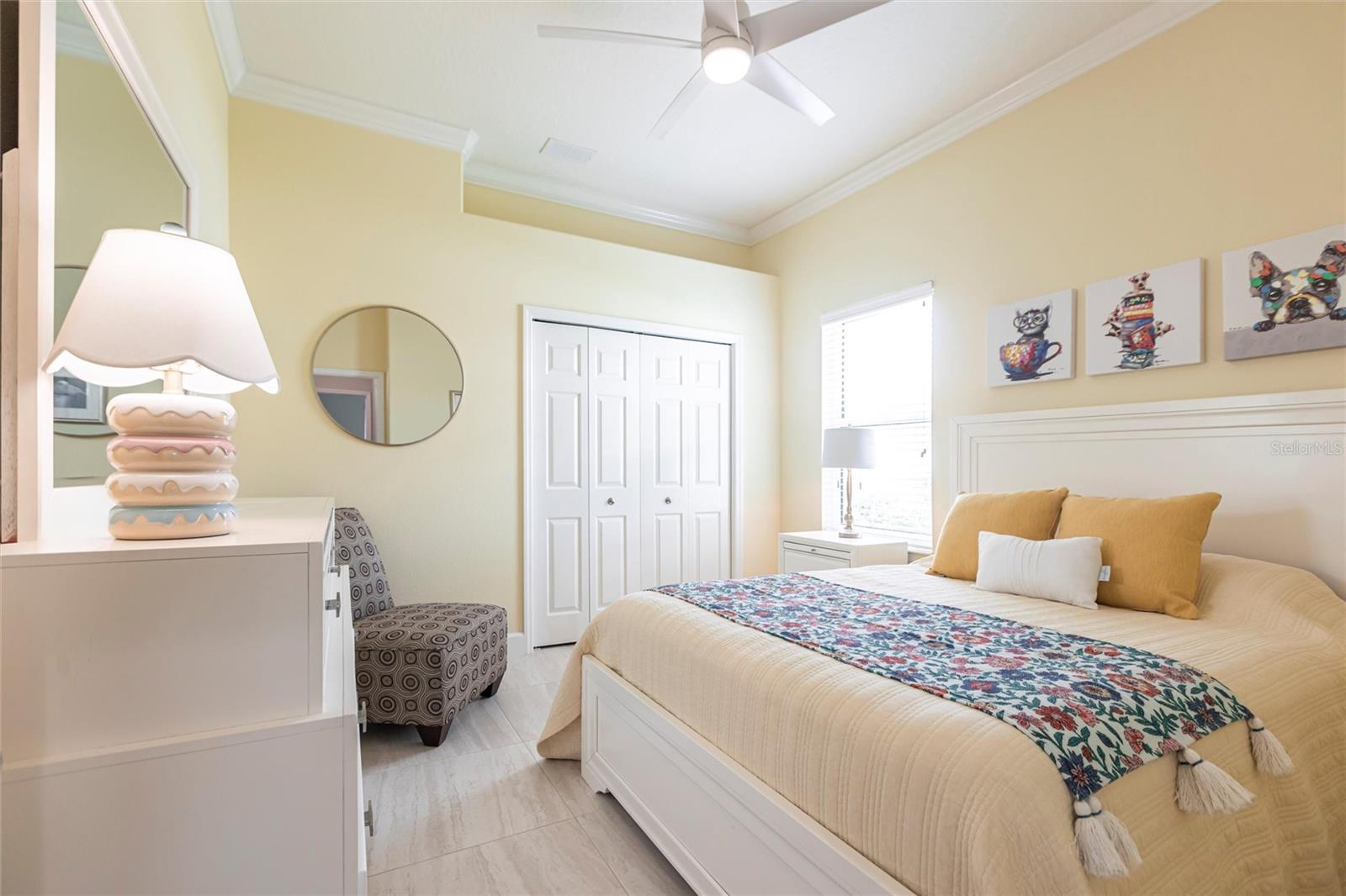 PELICAN POINTE GOLF & CNTRY CL - Residential