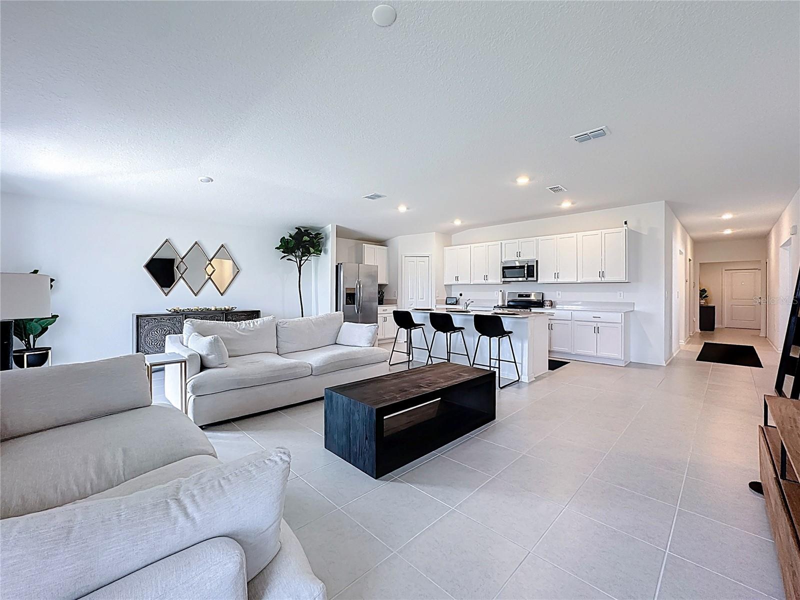 PROVIDENCE GARDEN HILLS - Residential