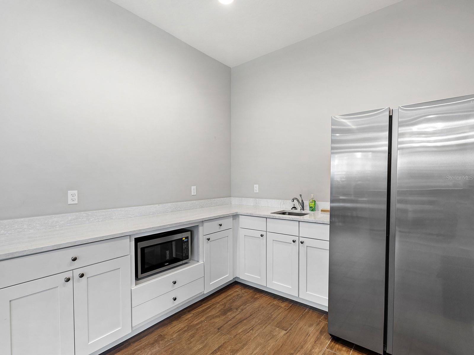 VENICE WOODLANDS - Residential