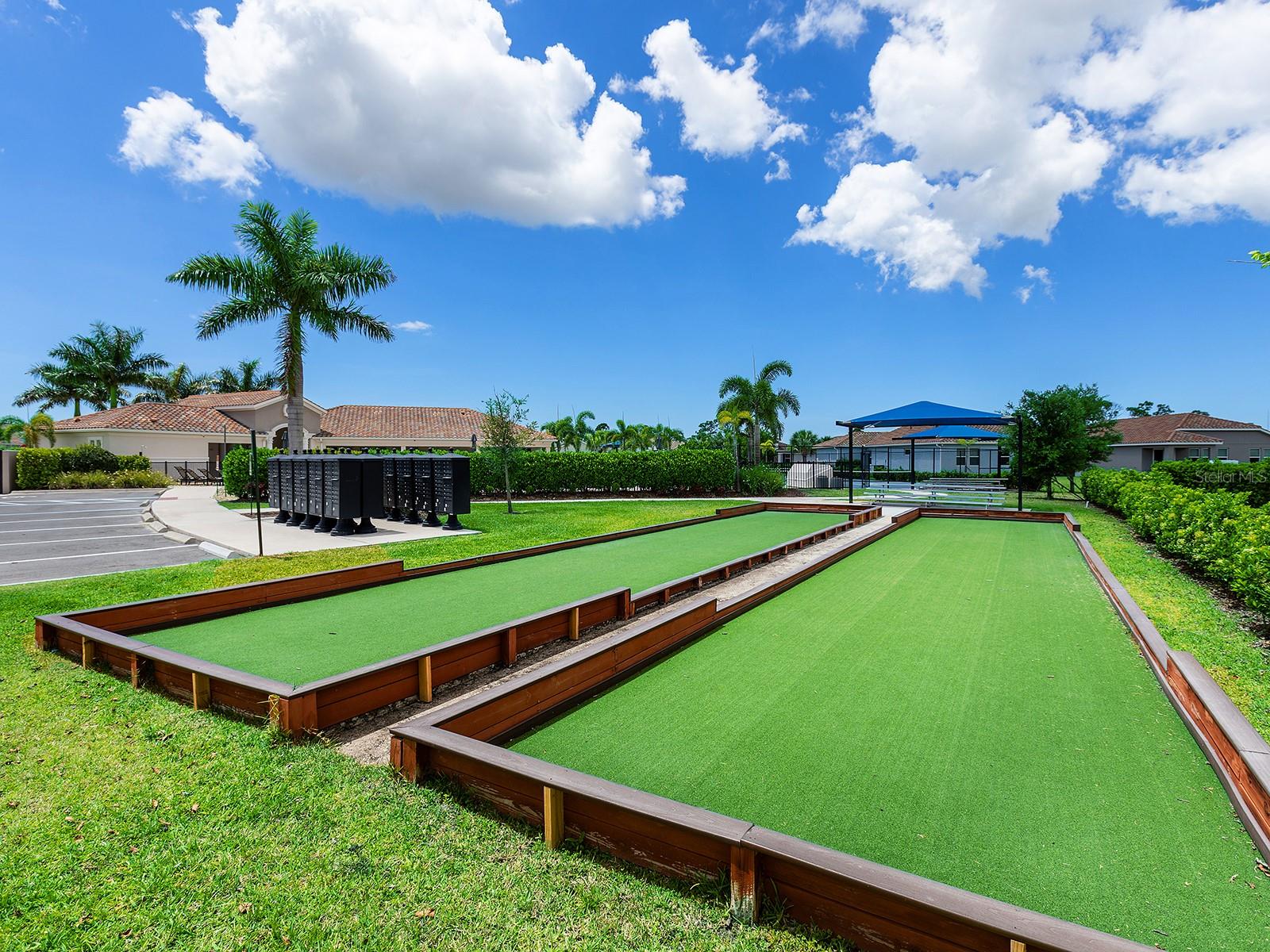 VENICE WOODLANDS - Residential