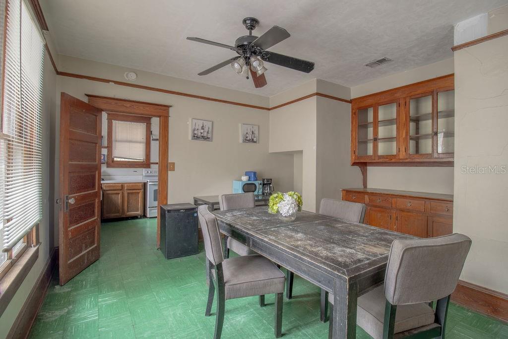 INGLESIDE VILLAS - Residential