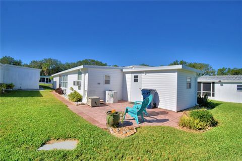 A home in AUBURNDALE