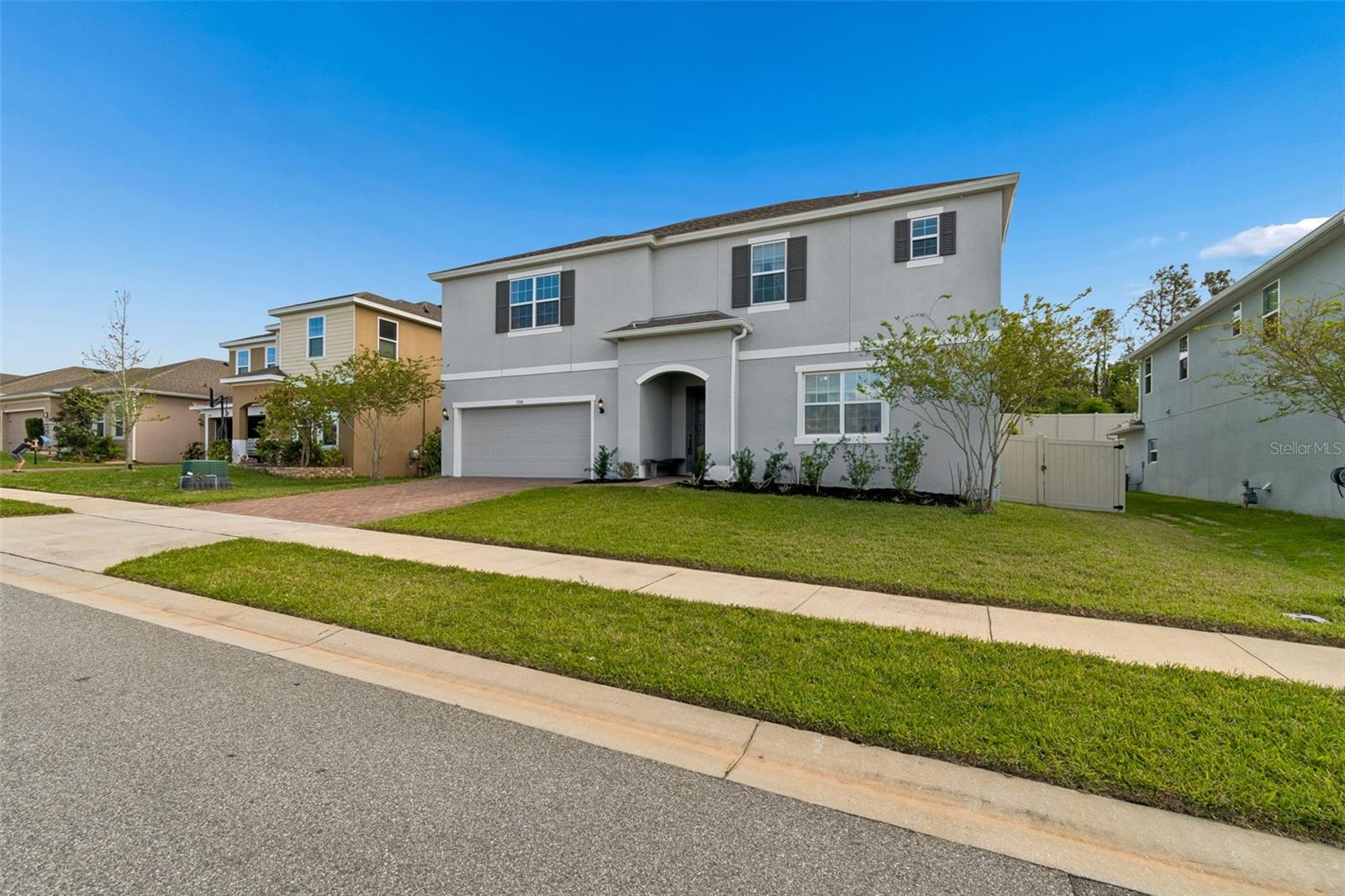 ARDMORE RESERVE PH V - Residential